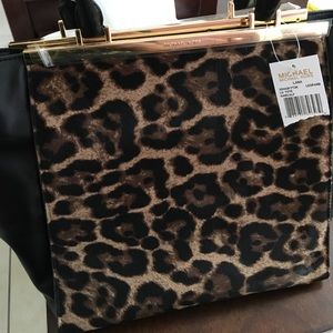 Michael Kors purse
